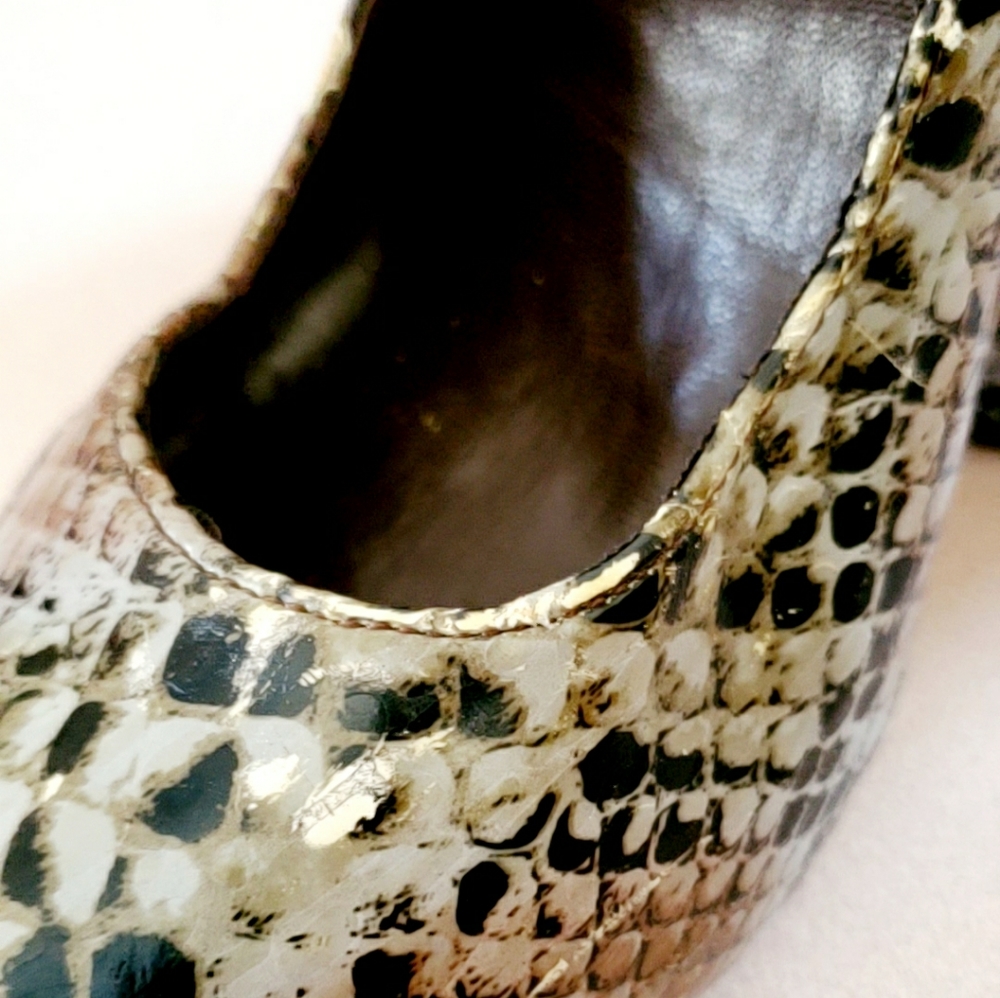 Snake Skin Pumps - Picture 5 of 6